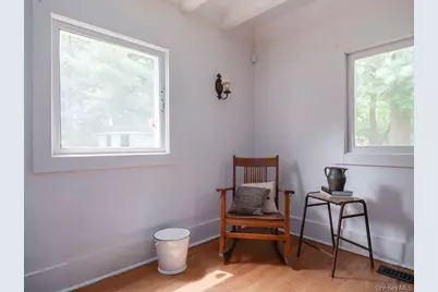 1320 Arshamomaque Avenue, Southold, NY 11971 - Photo 12