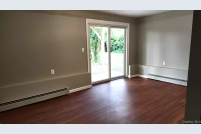 339 Deer Road, Ronkonkoma, NY 11779 - Photo 12