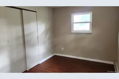 339 Deer Road, Ronkonkoma, NY 11779 - Photo 10