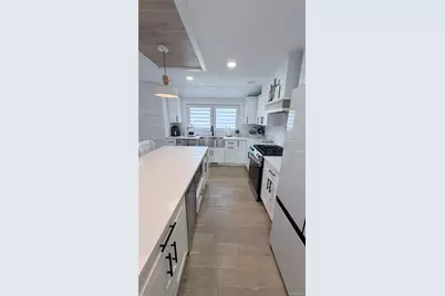 1739 Quarter Street, West Babylon, NY 11704 - Photo 4