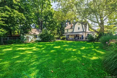 72 Broadway, Rockville Centre, NY 11570 - Photo 30