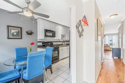 11 Broadlawn Drive, Central Islip, NY 11722 - Photo 4