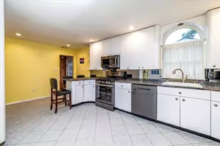 2618 Mount Ave, Oceanside, NY 11572 - Photo 8