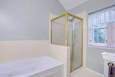 27 Underhill Drive, Pomona, NY 10970 - Photo 24
