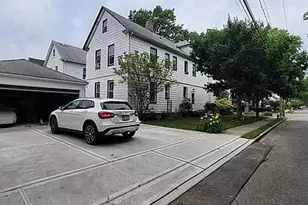 182 Lowell Ave, Floral Park, NY 11001 - Photo 2