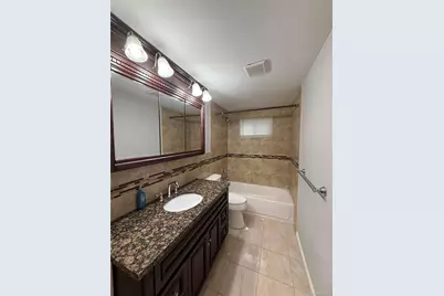 24 California Avenue, Bay Shore, NY 11706 - Photo 10