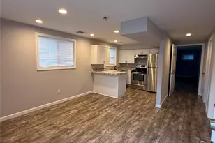24 California Ave, Bay Shore, NY 11706 - Photo 12