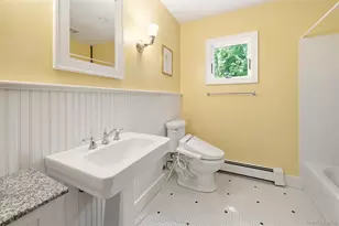 10 Daniel Ct, Miller Place, NY 11764 - Photo 22