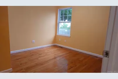 34 Nassau Avenue #1, Glen Cove, NY 11542 - Photo 8