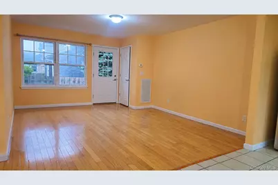 34 Nassau Avenue #1, Glen Cove, NY 11542 - Photo 4