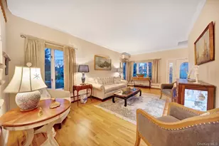 2660 Riverside Dr, Wantagh, NY 11793 - Photo 18