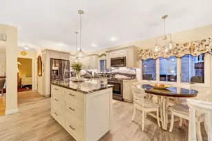 2660 Riverside Dr, Wantagh, NY 11793 - Photo 22