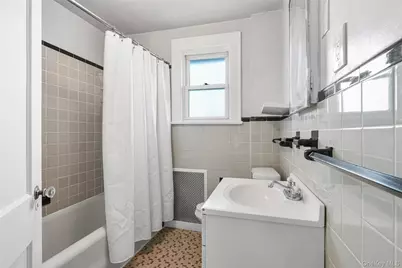 310 Palmer Avenue #2, Mamaroneck, NY 10543 - Photo 16