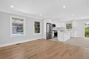 42 Linwood Rd N, Port Washington, NY 11050 - Photo 12