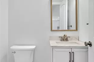 42 Linwood Rd N, Port Washington, NY 11050 - Photo 14