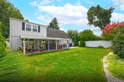 53 Periwinkle Road, Levittown, NY 11756 - Photo 22