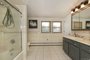 53 Periwinkle Rd, Levittown, NY 11756 - Photo 18