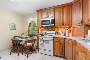 46 Hillis Terrace, Poughkeepsie, NY 12603 - Photo 8