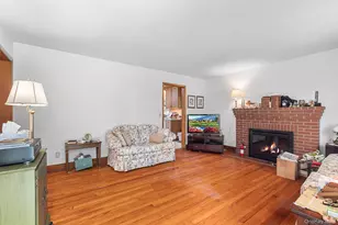 46 Hillis Terrace, Poughkeepsie, NY 12603 - Photo 4