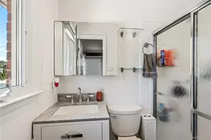 542 N Suffolk Ave, Massapequa, NY 11758 - Photo 26