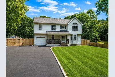10 Cedar Lane, Medford, NY 11763 - Photo 1