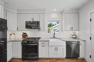 26 Gedney Terrace, White Plains, NY 10605 - Photo 16