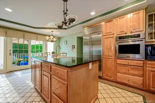 150 Harborview Dr, Massapequa, NY 11758 - Photo 12