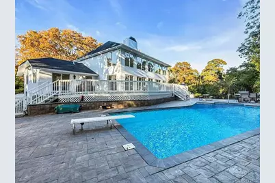 19 Bay Woods Drive, Hampton Bays, NY 11946 - Photo 4