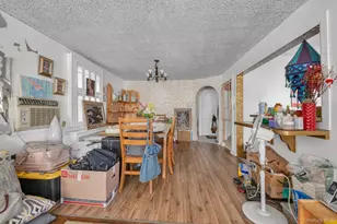 146 Claflin Blvd, Franklin Square, NY 11010 - Photo 4