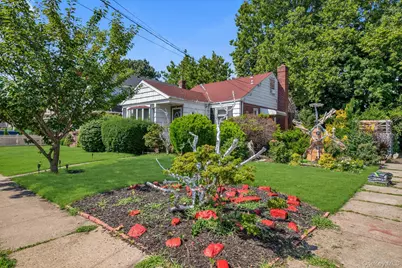 146 Claflin Boulevard, Franklin Square, NY 11010 - Photo 36