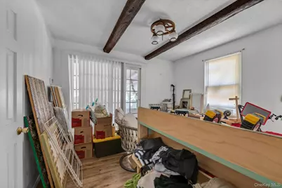 146 Claflin Boulevard, Franklin Square, NY 11010 - Photo 10