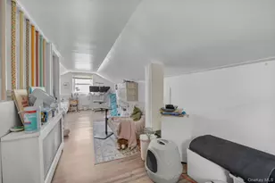 146 Claflin Blvd, Franklin Square, NY 11010 - Photo 14