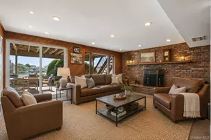 2718 Riverside Dr, Wantagh, NY 11793 - Photo 24