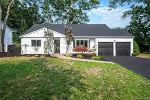 23 Dellmarie Ln, Nesconset, NY 11767 - Photo 4