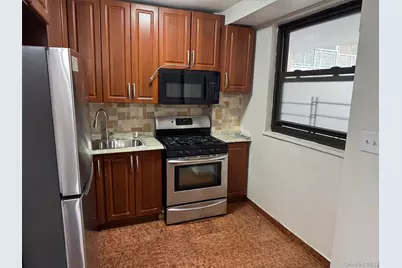 61-45 98 Street #10L, Rego Park, NY 11374 - Photo 2