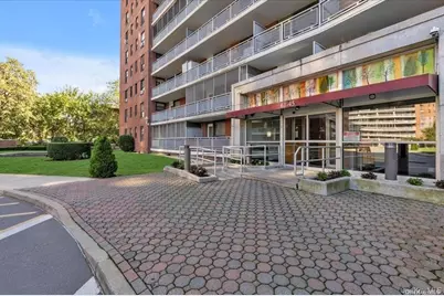 61-45 98 Street #10L, Rego Park, NY 11374 - Photo 4