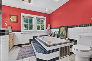 9 Acorn Path, East Quogue, NY 11942 - Photo 36