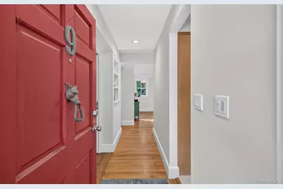 9 Acorn Path, East Quogue, NY 11942 - Photo 6