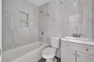 134-26 154th St, Rochdale, NY 11434 - Photo 8