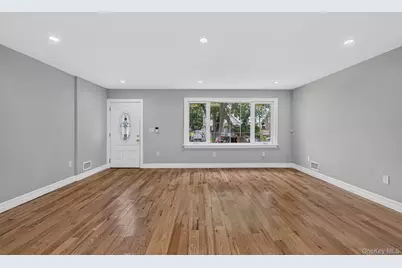 13426 154th Street, Rochdale, NY 11434 - Photo 4