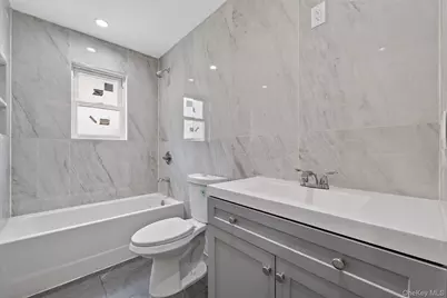 13426 154th Street, Rochdale, NY 11434 - Photo 6