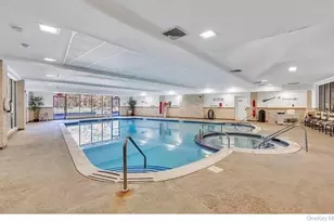 297 Brettonwoods Dr, Coram, NY 11727 - Photo 34