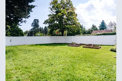 5 Clark Street, Poughkeepsie, NY 12601 - Photo 46