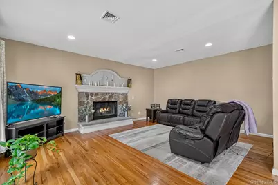 15 Winston Place, Marlboro, NY 12542 - Photo 16