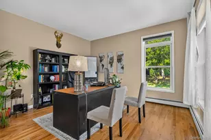 15 Winston Pl, Marlboro, NY 12542 - Photo 8