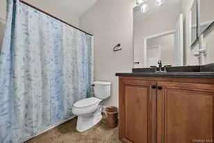 34 Hawthorne Dr, Middletown, NY 10940 - Photo 24