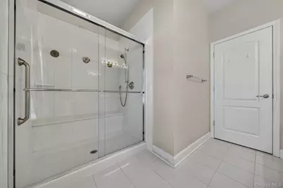 34 Hawthorne Drive, Middletown, NY 10940 - Photo 32