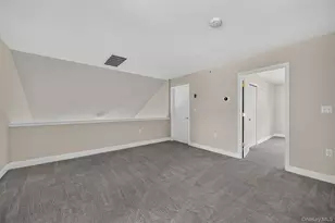 34 Hawthorne Dr, Middletown, NY 10940 - Photo 38