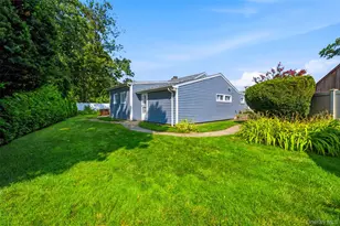 1230 Parkwood Dr, Merrick, NY 11566 - Photo 20