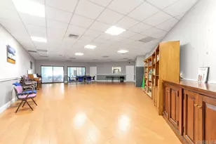 725 Miller Ave, Freeport, NY 11520 - Photo 10